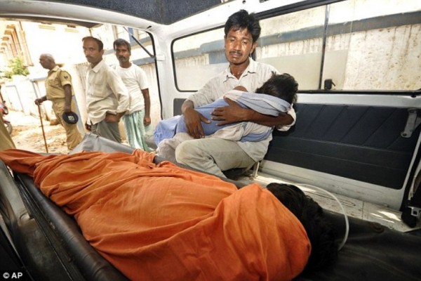 India-students-600x400