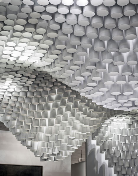 dezeen_Paper-Chandeliers-by-Cristina-Parreno-Architecture_8