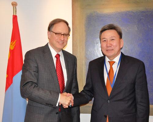20131204-nato