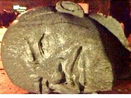 protesters-just-toppled-the-lenin-statue-in-kiev--this-video-captures-the-historic-moment