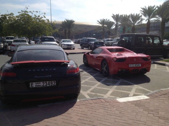 Dubai-parking-lot-550x412
