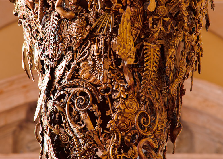 dezeen_Brazilian-Baroque-exhibition-by-the-Campana-Brothers_ss_5 dezeen_Brazilian-Baroque-exhibition-by-the-Campana-Brothers_ss_5