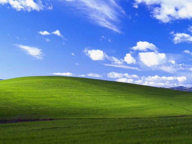 11-Bliss-Windows-XP