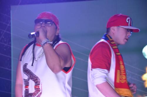 223498_310071025782065_105791887_n