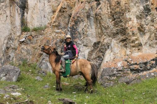 71807_3997227104146_1670803733_n