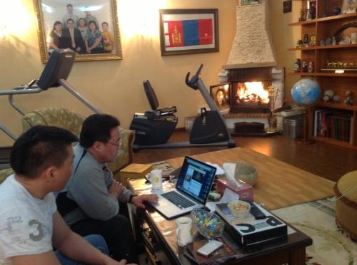 217517_596479280379325_198229783_n