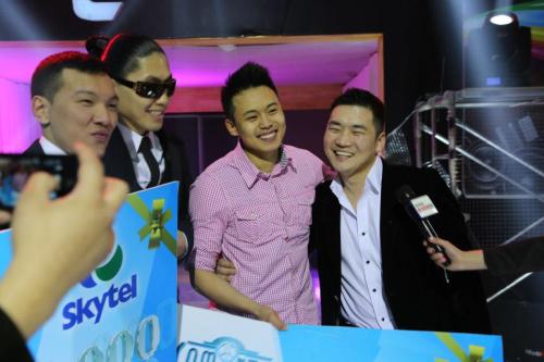 298895_271341716211000_6536596_n