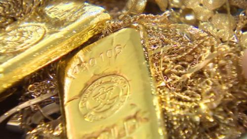 130414230432-magnay-japan-gold-rush-00010519-story-top