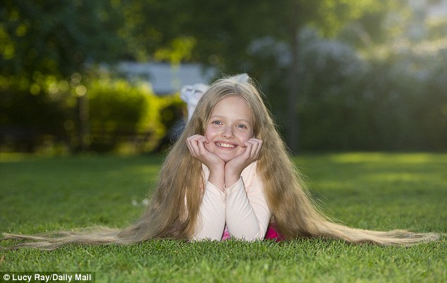 article-0-1A2D086A000005DC-508_634x859