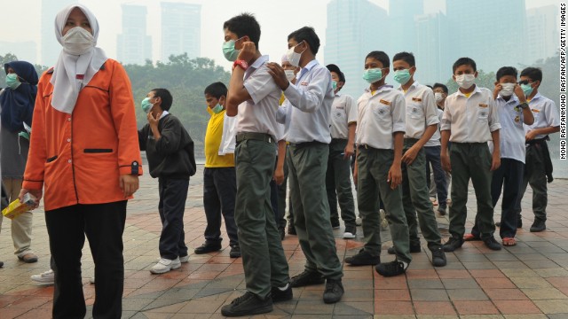 130624011830-malaysia-smog-students-horizontal-gallery