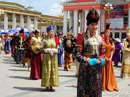 дээлтэй монгол