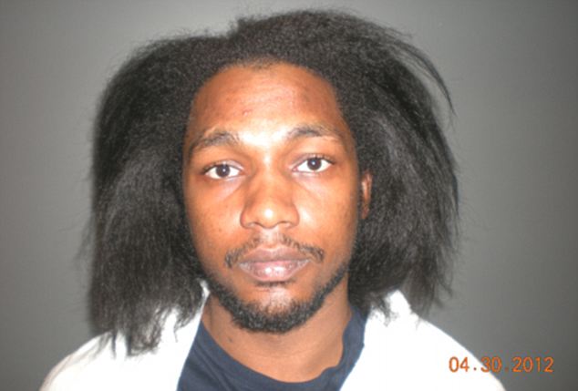 article-2428411-18264DA800000578-71_634x429