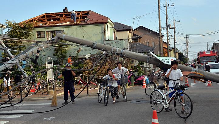 TornadoThree0209e