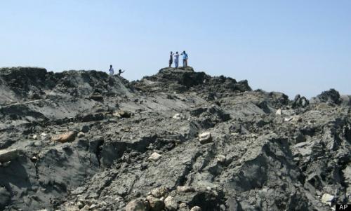 o-PAKISTAN-ISLAND-570