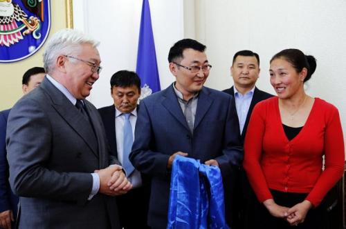 p1957s25qn2df1sio16mvk3r6rs2