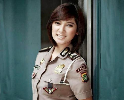 polwan-briptu-eka