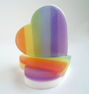 Modern_And_Creative_Soap_Designs__3