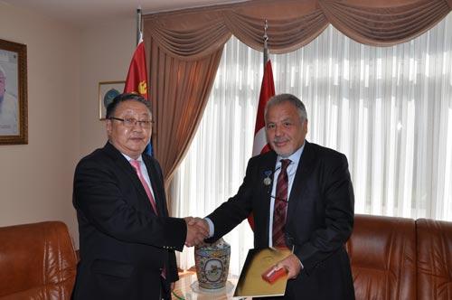 db8e63c3854b0b9eadee362763601bc7original