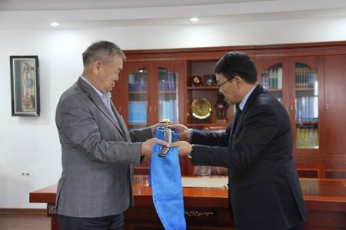 10414895_315869455286300_992745875421983055_n