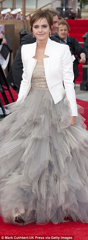 1413871795537_wps_50_Emma_Watson_Arriving_For_