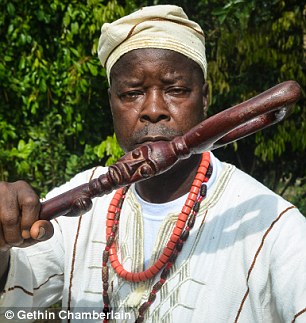 1415897671385_wps_44_FOR_MAIL_ONLINE_Joko_Mose