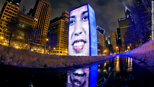 141030125611-fountains-crown-chicago-horizontal-gallery