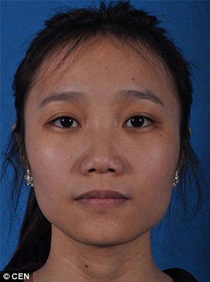 1415741451369_wps_85_Pic_shows_Yang_Jiayi_is_a