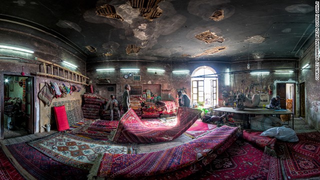 141024164819-amazing-iranian-mosque-photos-2-horizontal-gallery