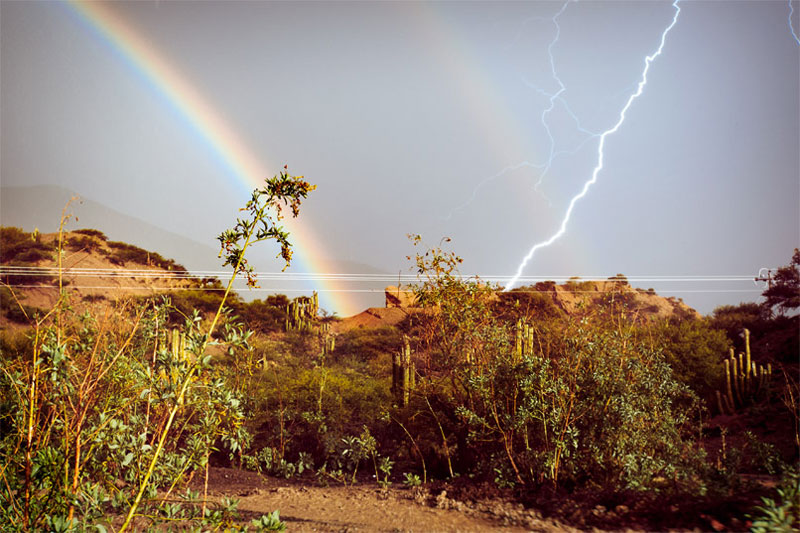 lightning-rainbow-perfect-timing
