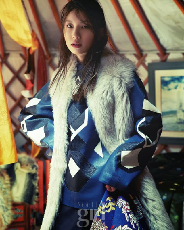 Mongolian+Winter+Vogue+Girl+Korea+Dec+13+1