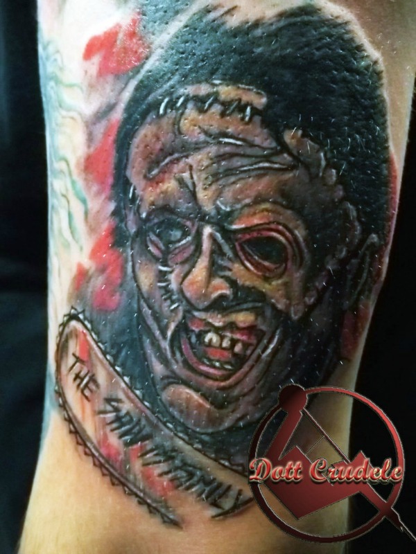 a99128_17leatherface_tattoo_by_dottcrudele-d5feqxb