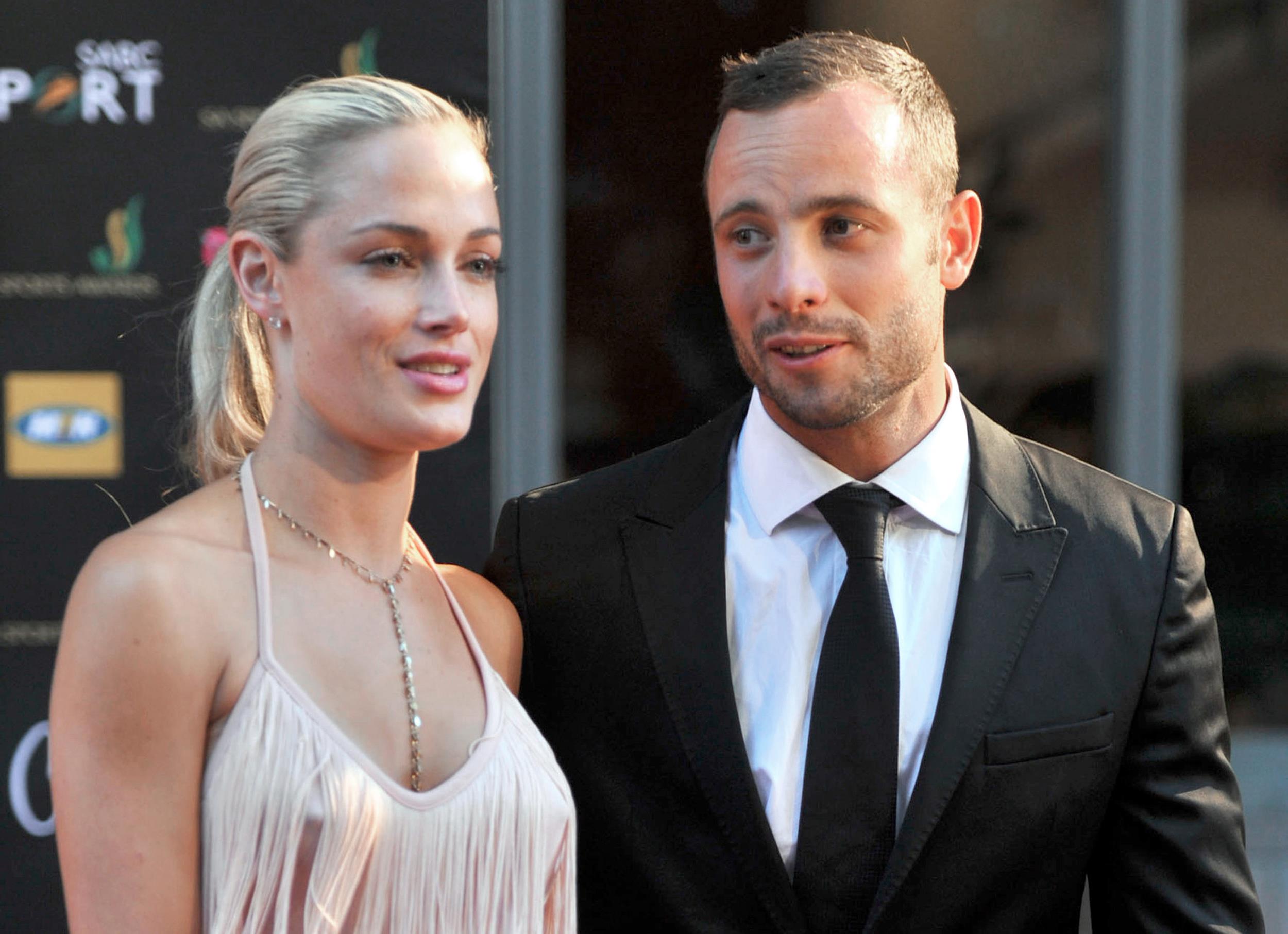 140214-oscar-reeva-4a_f90be336badf84001594c456565e674c