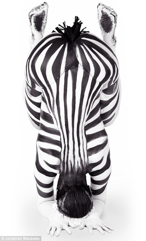1415696902896_wps_47_Amazing_Animal_Body_Art_W