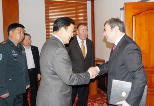 6ff2dd882d17bf6e3ac248891252d98e