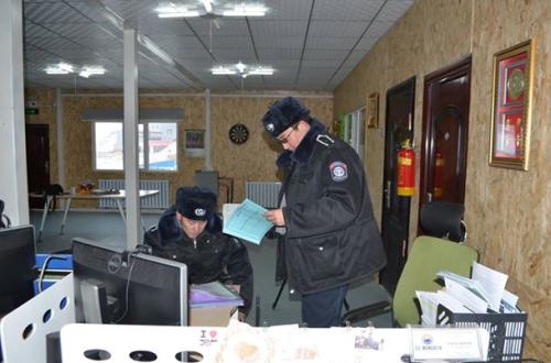 551445_338194489720463_1554623605220759430_n