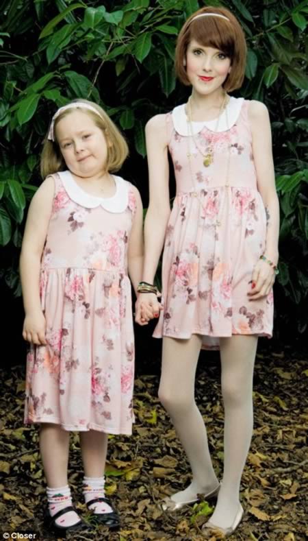 a97982_anorexia_3-mother-7yr