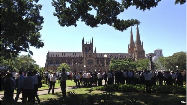 _79727278_914079e4-f252-498e-9f8c-a1044ea0f6b7