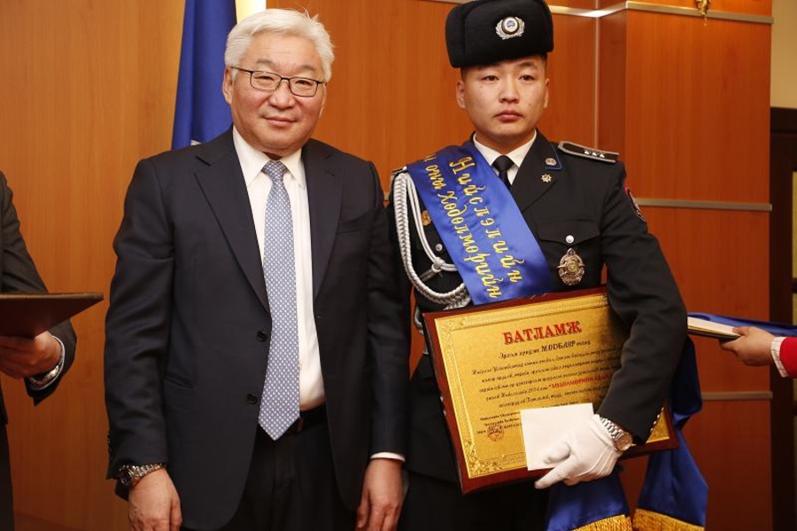 p19ackuh95jte1k52ni6ci4bvb2