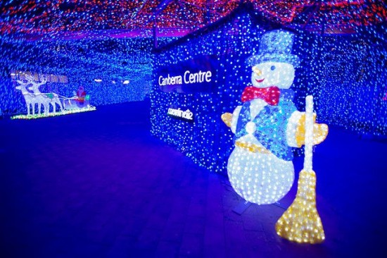 most-Christmas-lights3-550x366