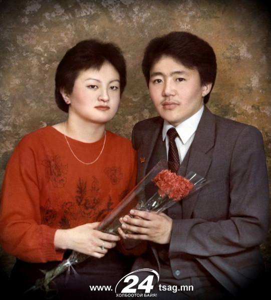 23
