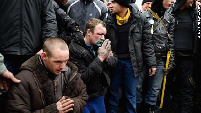 140223201806-02-ukraine-0223-cm-horizontal-gallery