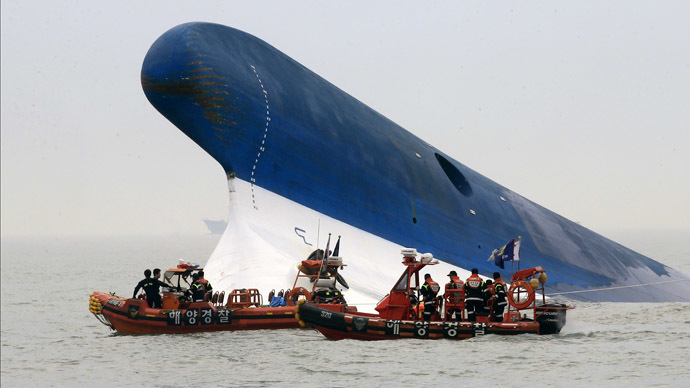 ferry-korea-south-accident.si