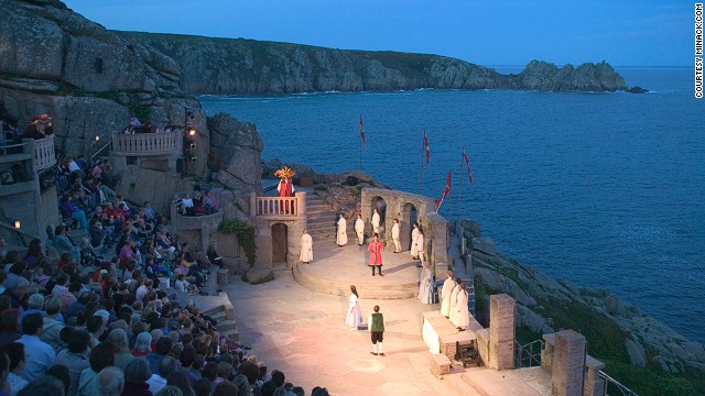140415130154-theatre-minack-horizontal-gallery