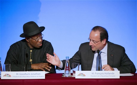 hollande-goodluck-_2914437c