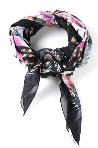 elle-00-floral-opener-v-large_new1