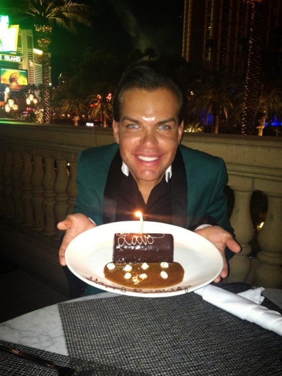 Rodrigo-Alves5-550x733