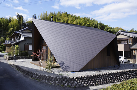 Origami-House-by-TSC-Architects_dezeen_5