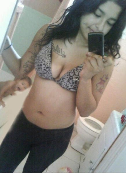 bad-mother-selfies-18
