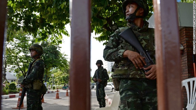140519220254-08-thai-martial-law-0519-horizontal-gallery