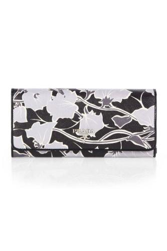 elle-05-jeffrey-campbell-pump-v-xln